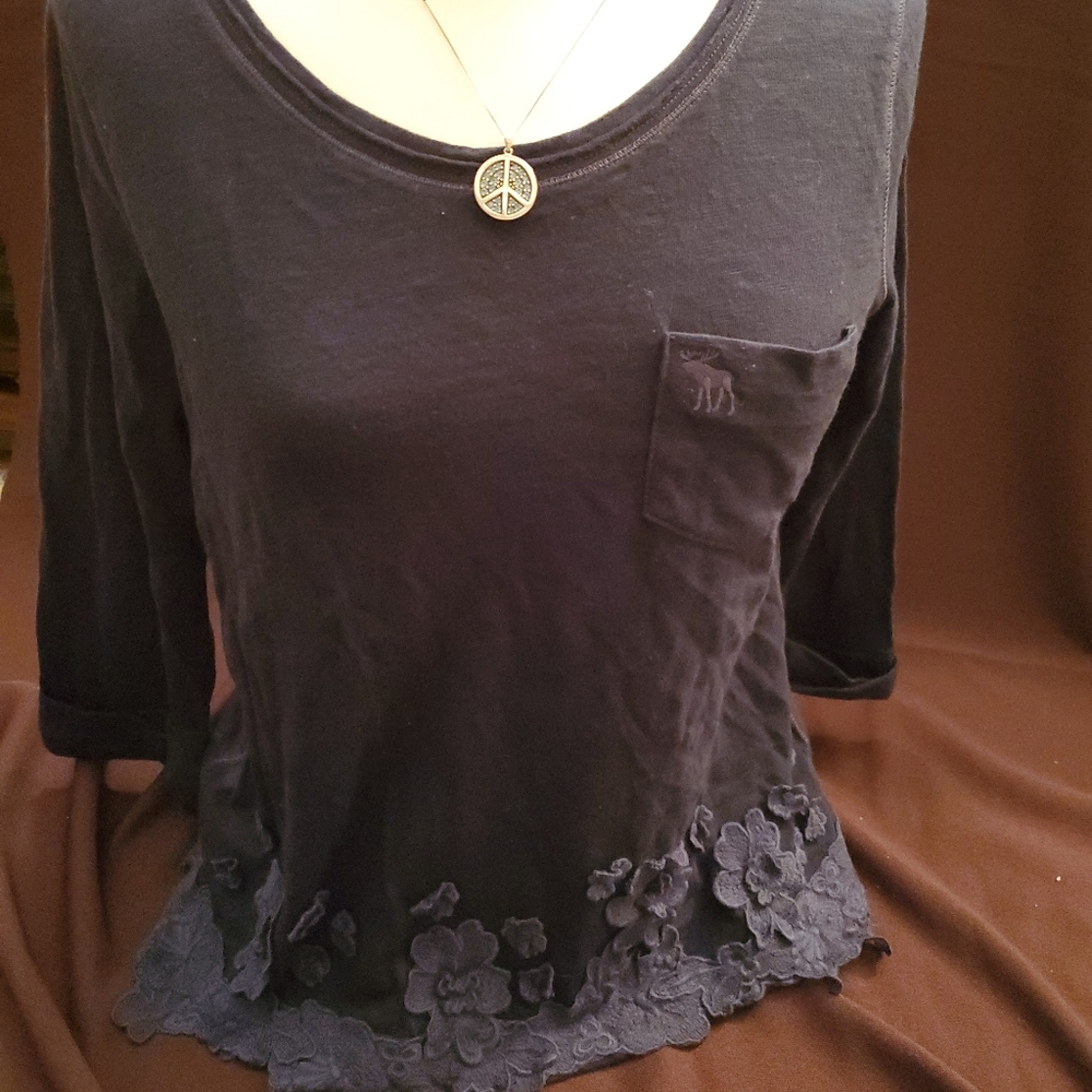 🌺Abercrombie and Fitch Blouse